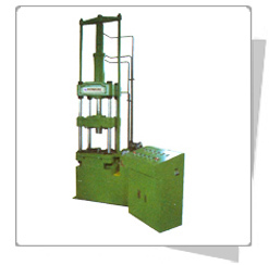 四柱液壓機(jī)運(yùn)用構(gòu)件毀壞的原因是什么 四柱液壓機(jī)運(yùn)用構(gòu)件毀壞的原因是什么